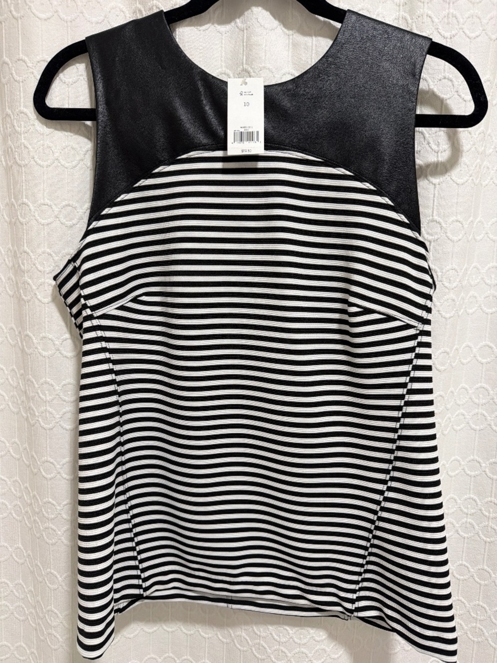 NWT Banana Republic sleeveless top size 10